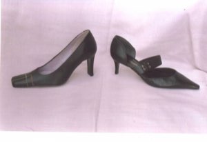 CHAUSSURES  NEUVES 