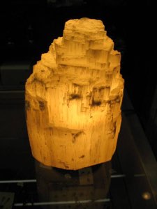 Céramique;sèlènite,mineraux Céramique;sèlènite,mineraux