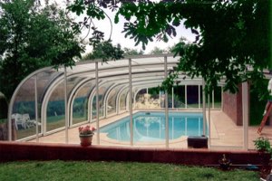 abri piscine adossé