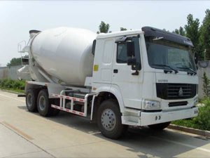 Camion malaxeur 52140.00$/unit Camion malaxeur 52140.00$/unit