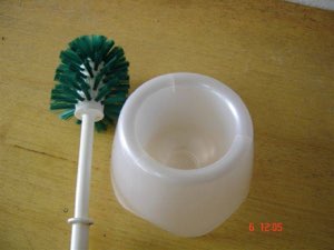 Brosse boule socle. Brosse boule socle.