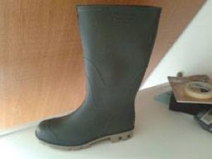 Les bottes en pvc vert Les bottes en pvc vert